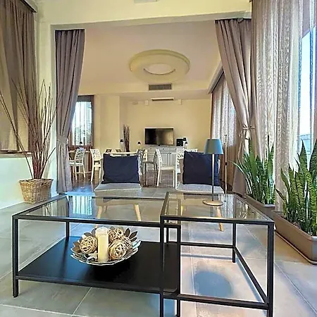 Franchi Otel