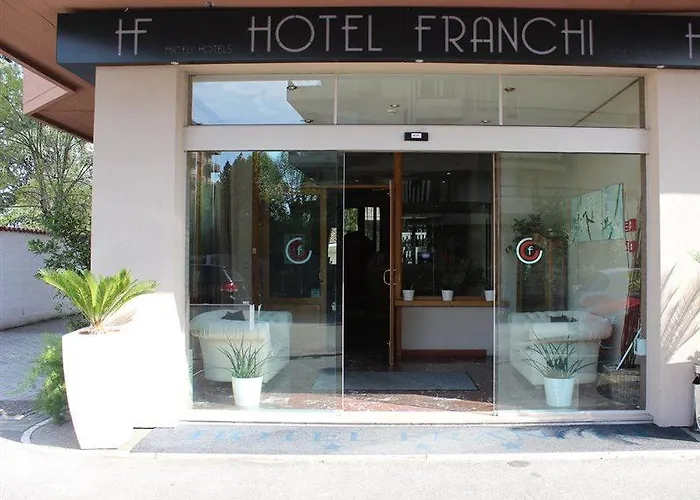 法兰奇酒店 酒店