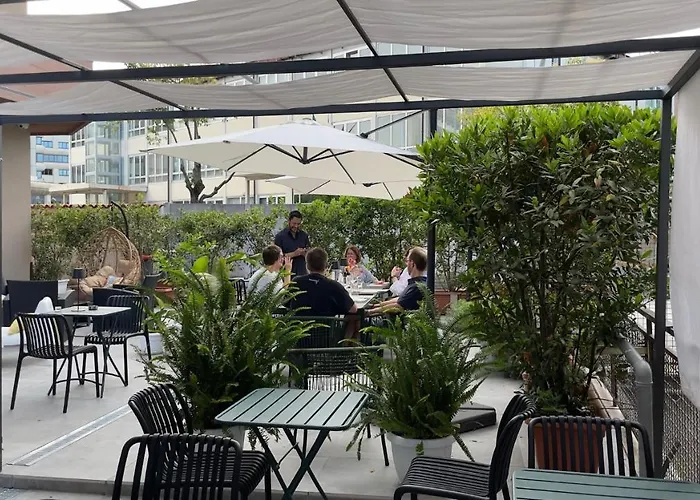 法兰奇酒店 酒店