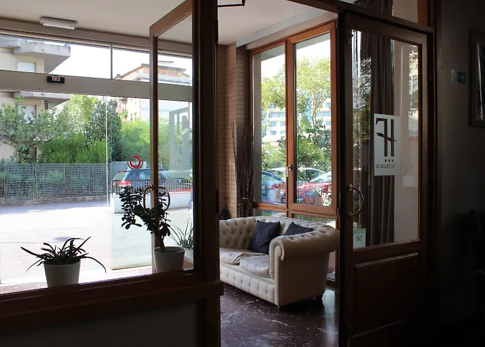 法兰奇酒店 酒店