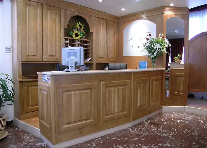 法兰奇酒店 酒店